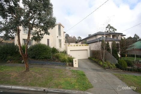 33 Wellington Park Dr, Warranwood, VIC 3134