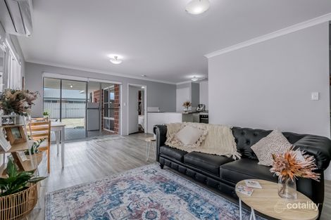 Property photo of 7 Stillwell Circuit Hilbert WA 6112