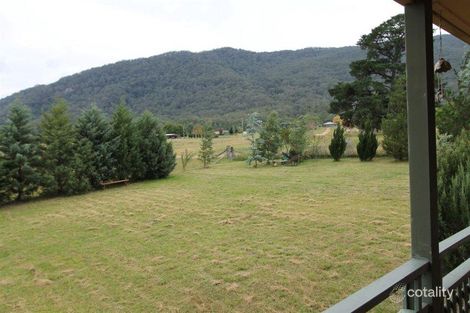 Property photo of 9 Hospital Hill Road Araluen NSW 2622