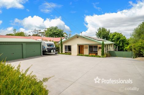 Property photo of 7 Barrowby Avenue Woori Yallock VIC 3139