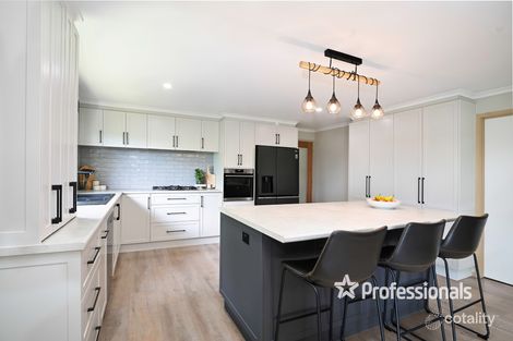 Property photo of 7 Barrowby Avenue Woori Yallock VIC 3139