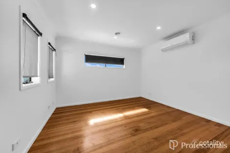 Property photo of 26 Narooma Avenue Burnside VIC 3023