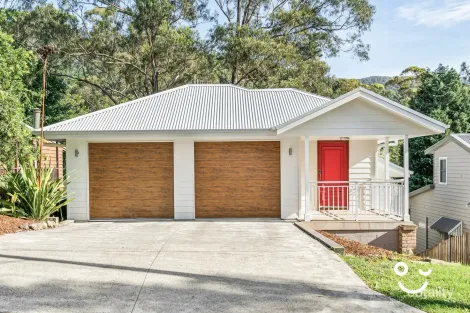 Property photo of 10 Avon Parade Mount Kembla NSW 2526