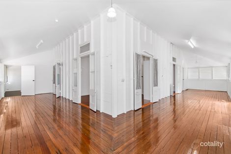 Property photo of 50 Albany Road Hyde Park QLD 4812