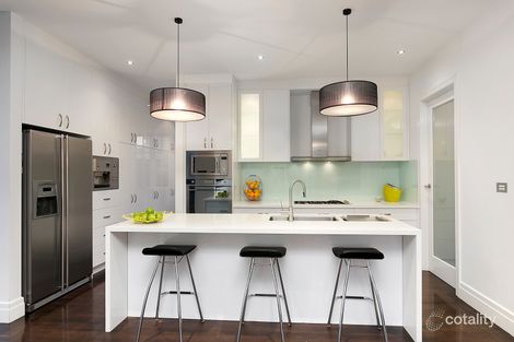 Property photo of 31 Roberts Street Essendon VIC 3040