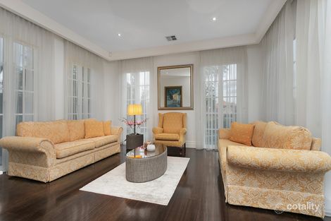 Property photo of 31 Roberts Street Essendon VIC 3040