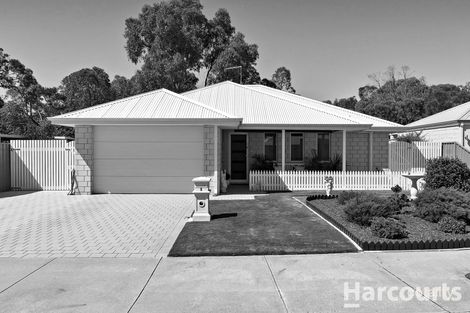 Property photo of 8 Encourage Loop Dudley Park WA 6210