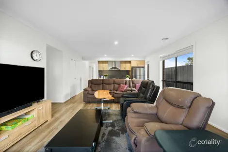 Property photo of 23 Brolga Boulevard Winter Valley VIC 3358