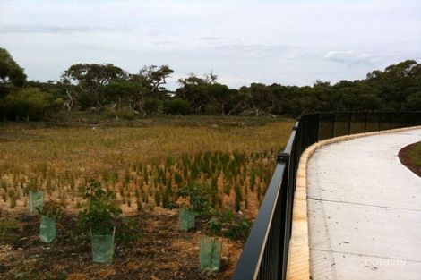 10 Apium Mews, Lake Coogee, WA 6166