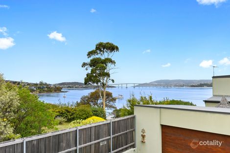 Property photo of 1/1 Ambleside Lindisfarne TAS 7015