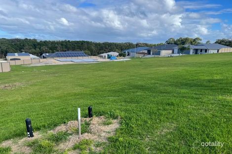 Property photo of 94 Greyhound Circle Gledhow WA 6330