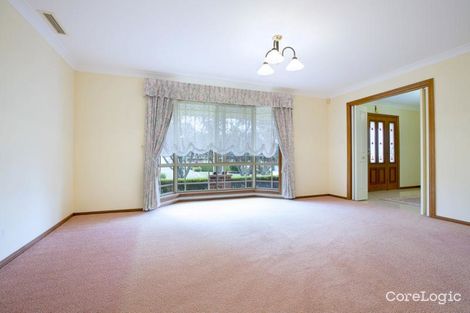 Property photo of 32 The Carriageway Glenmore Park NSW 2745
