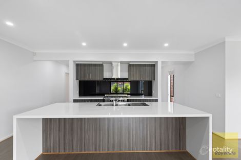 Property photo of 13 Larissa Street Tarneit VIC 3029
