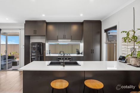 Property photo of 4 Palace Way Onkaparinga Heights SA 5163