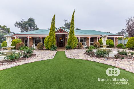 Property photo of 6 Laura Avenue Australind WA 6233