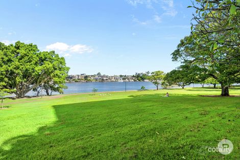 Property photo of 2/98 Oxlade Drive New Farm QLD 4005