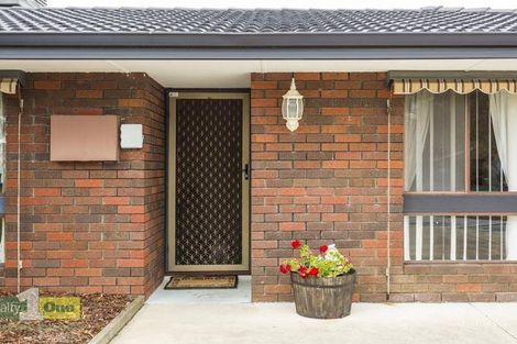 Property photo of 8 Leith Place Ferndale WA 6148