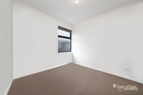 Property photo of 2/21 Waranga Crescent Broadmeadows VIC 3047