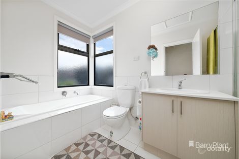 Property photo of 2/21 Waranga Crescent Broadmeadows VIC 3047