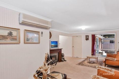 Property photo of 11 Freeman Circuit Ingleburn NSW 2565