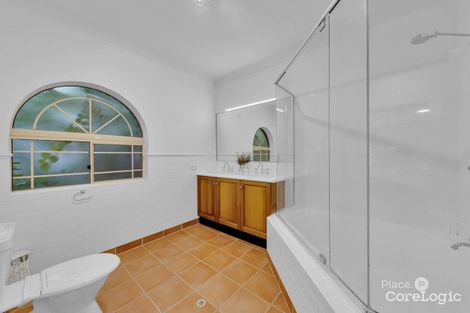 Property photo of 58 Saint Andrews Crescent Carindale QLD 4152