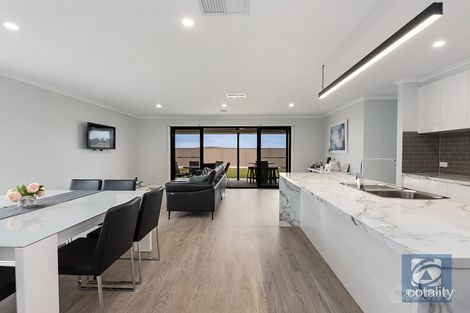Property photo of 20 Lincoln Crescent Echuca VIC 3564