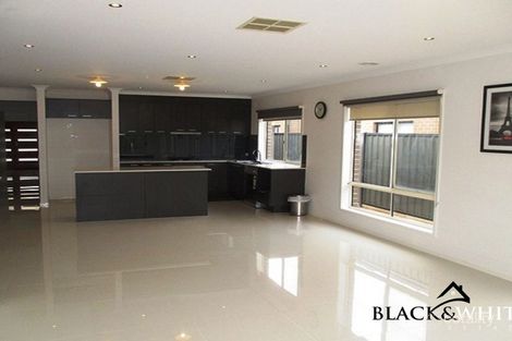 Property photo of 18 Gallant Road Point Cook VIC 3030