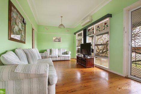 Property photo of 40 Horsley Road Oak Flats NSW 2529