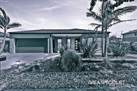 Property photo of 25 Joseph Banks Drive Pakenham VIC 3810
