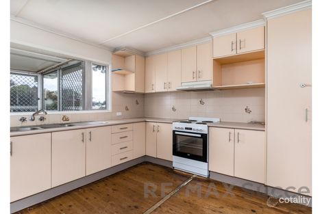 Property photo of 27 Dalgleish Street South Toowoomba QLD 4350