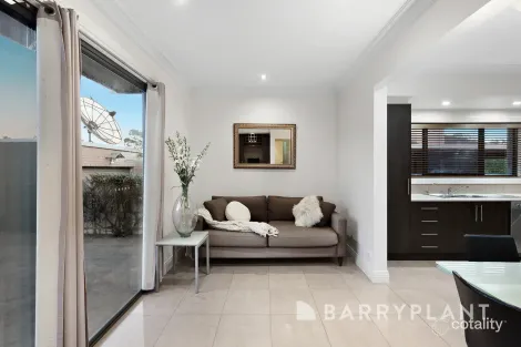Property photo of 40 Glyndon Avenue St Albans VIC 3021