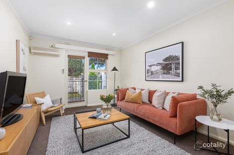 Property photo of 2/29-31 Toolambool Road Carnegie VIC 3163