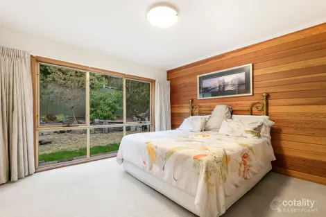 Property photo of 15 Aloha Gardens Templestowe VIC 3106