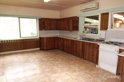 Property photo of 34 Collins Street Mount Lofty QLD 4350