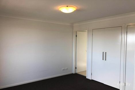 Property photo of 60 Elizabeth McRae Avenue Minto NSW 2566