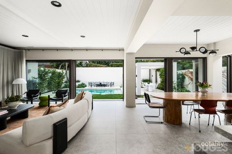 Property photo of 7 Weatherly Grove Brighton VIC 3186