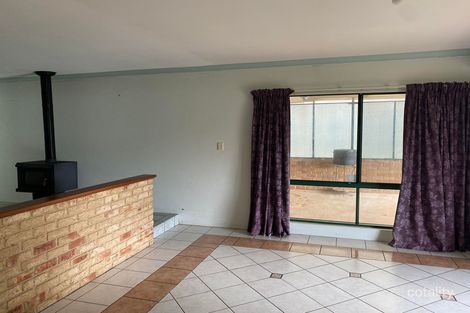 Property photo of 46 Pearce Road Australind WA 6233