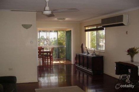 Property photo of 27 Hansen Crescent Clinton QLD 4680