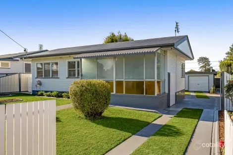 215 North St, Rockville, QLD 4350