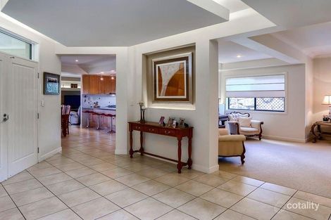 Property photo of 18 Polaris Place Bridgeman Downs QLD 4035