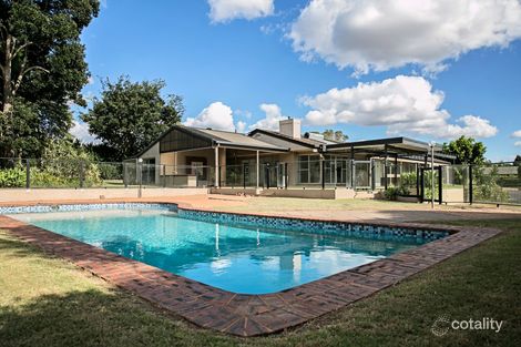 4 Steele Ct, Kingaroy, QLD 4610