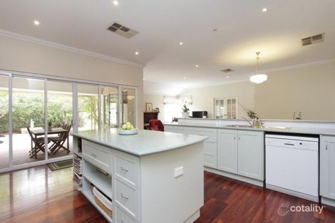 Property photo of 4 Luke Place Ascot WA 6104
