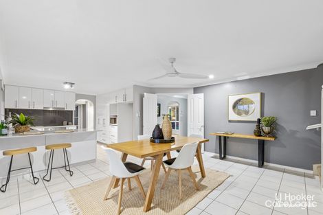 Property photo of 36 Cleveland Place Stretton QLD 4116