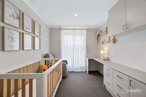 Property photo of 24 Greygums Road Cranebrook NSW 2749