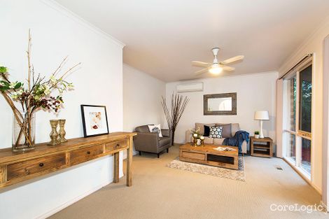 Property photo of 2/8 Beaconsfield Road Briar Hill VIC 3088