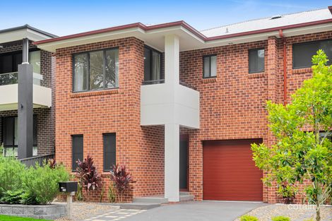 35a Fleming Dr, Campbelltown, NSW 2560