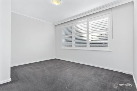 Property photo of 1/4 Kokaribb Road Carnegie VIC 3163