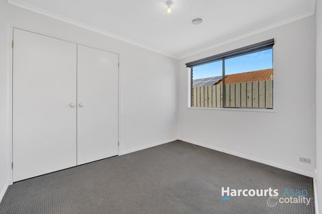 Property photo of 41 Hamilton Drive Cranbourne North VIC 3977