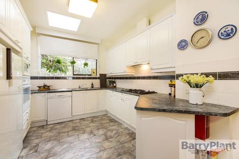 Property photo of 14 Meredith Street Mount Waverley VIC 3149