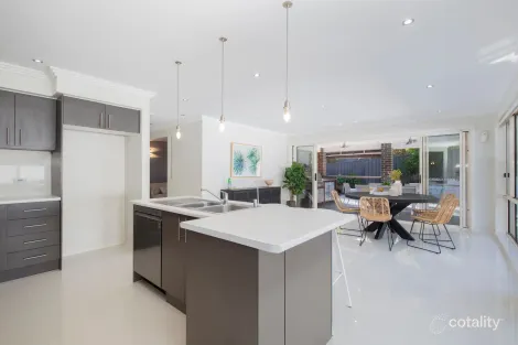 Property photo of 36 Ironbark Drive Fern Bay NSW 2295